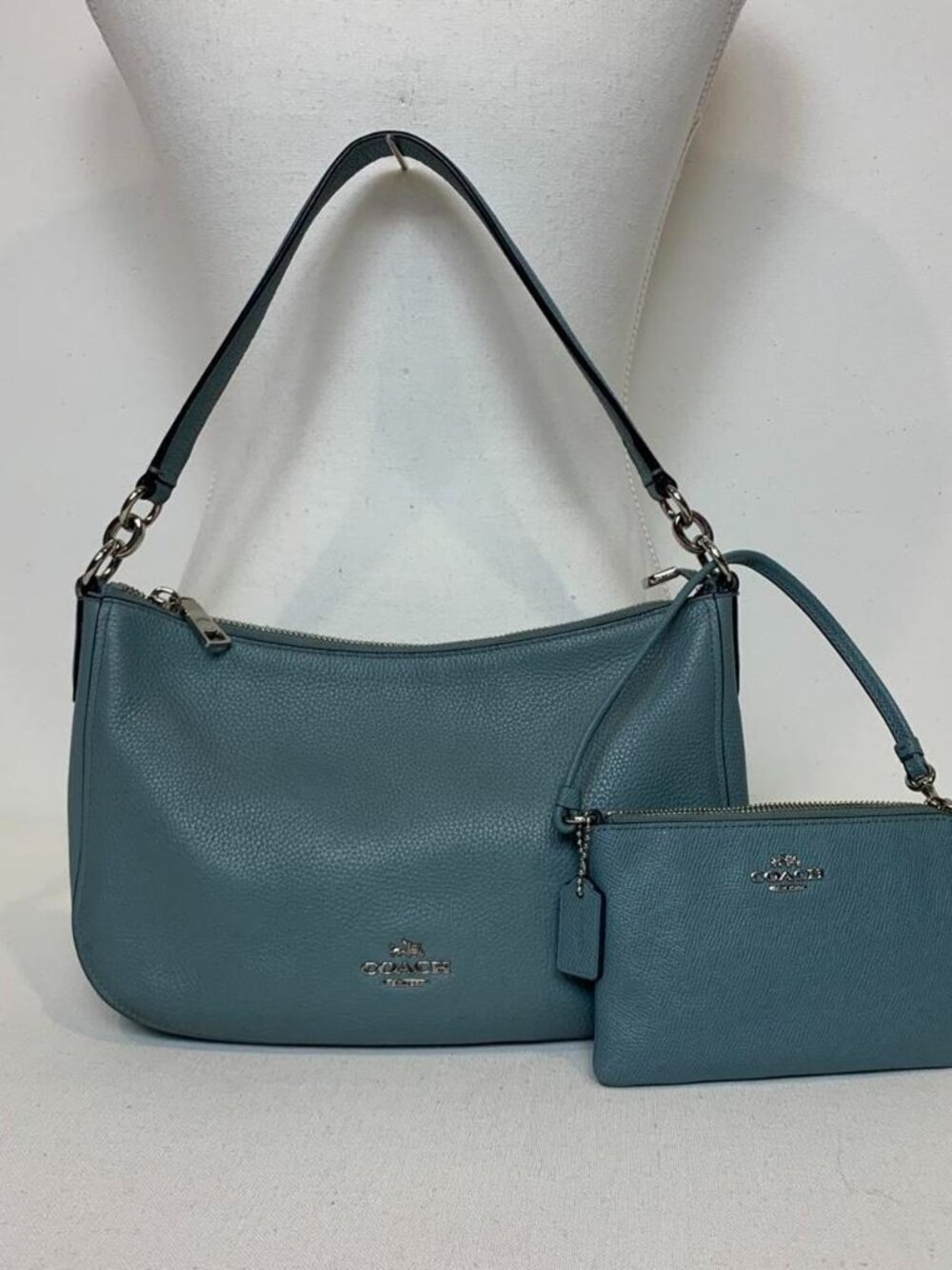 Coach blue leather shoulder bag